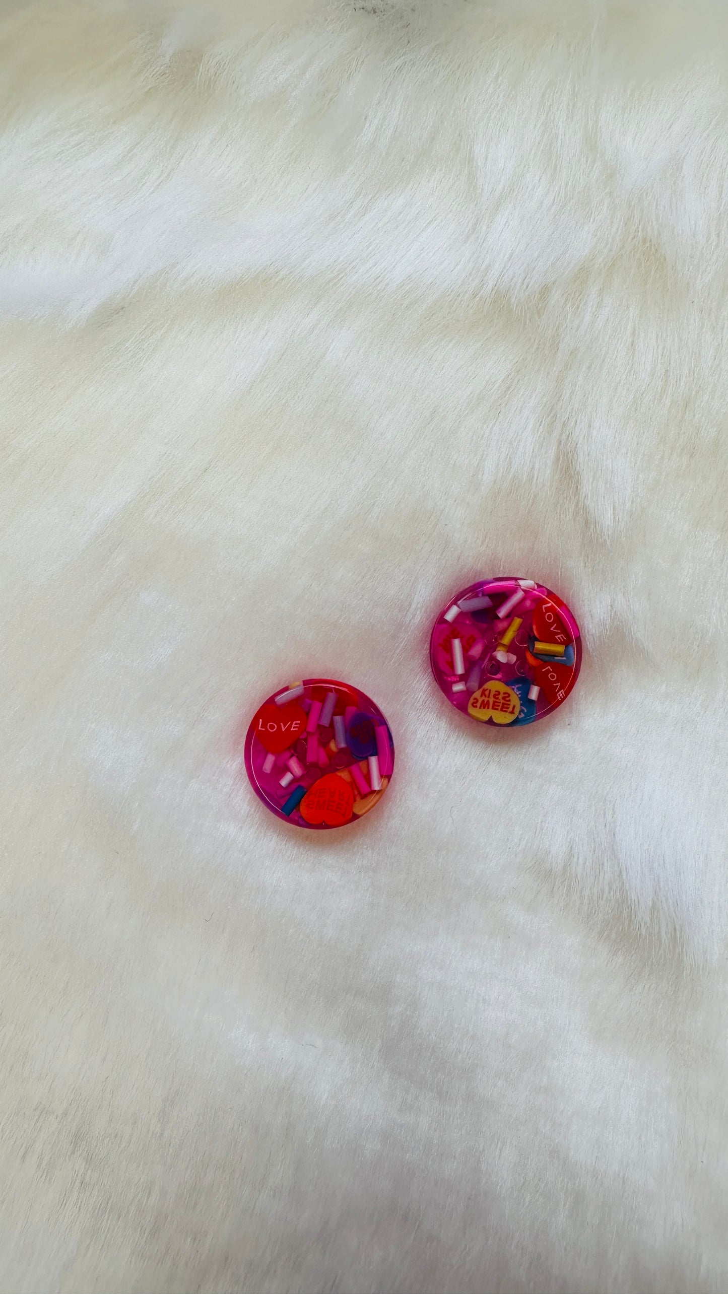 Handmade resin pink buttons with rainbow sprinkles and love hearts, fun, bright, children’s, 2cm, 20mm, 1cm, 15mm, 20mm, 25mm