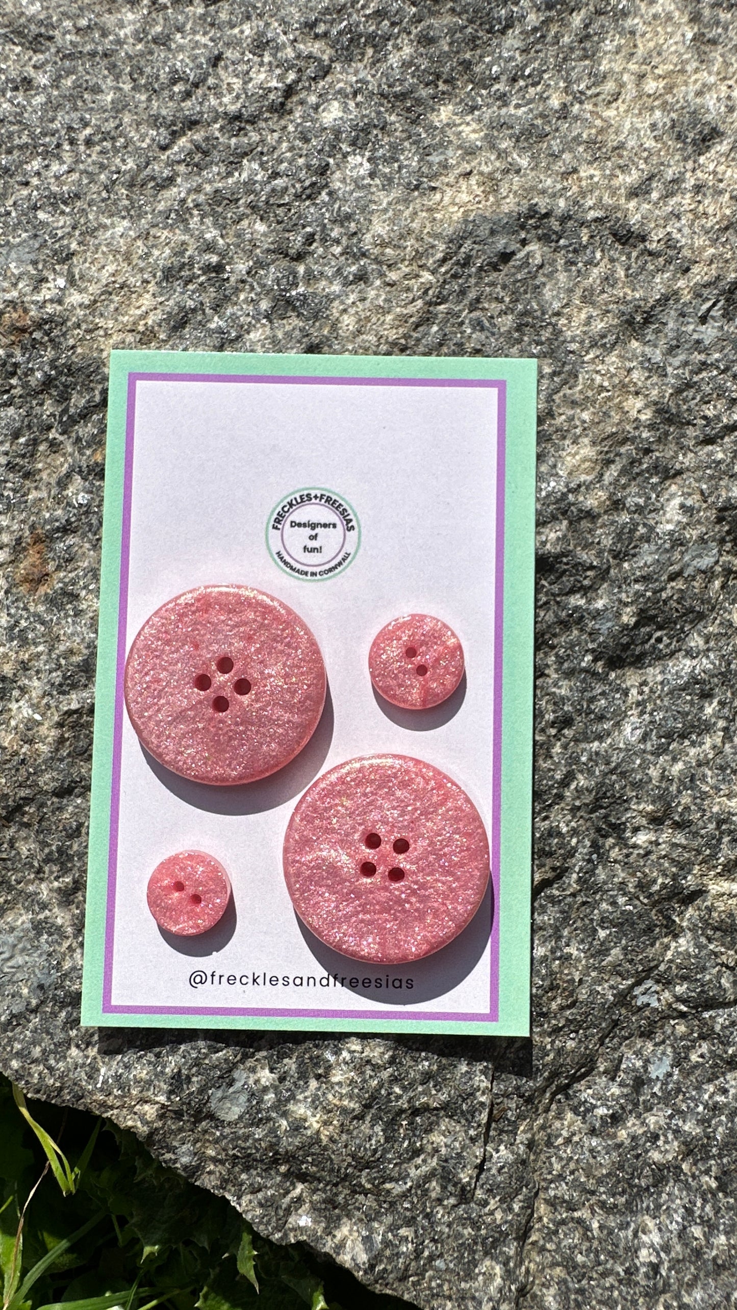 Handmade resin buttons pink pearlescent iridescent, bright, fun, round, children’s, kids, Aran, 1cm, 1.2cm, 2cm, 2.5cm, 10mm, 12mm, 15mm, 20mm, 25mm