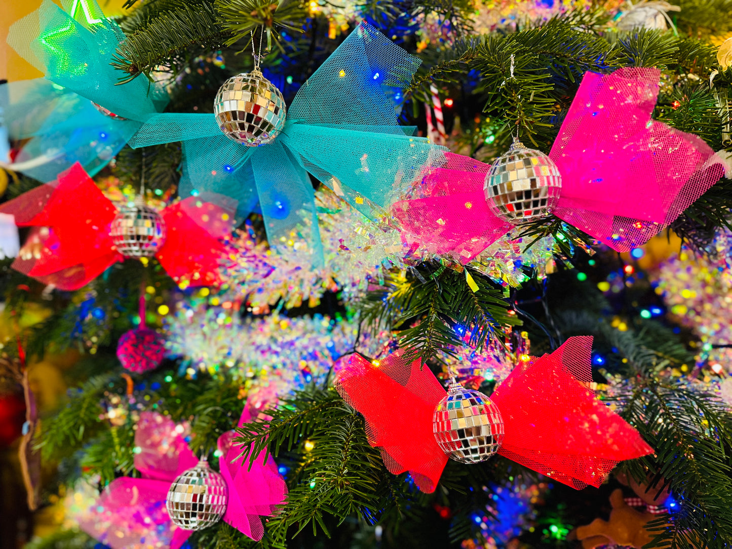 Disco ball net bauble