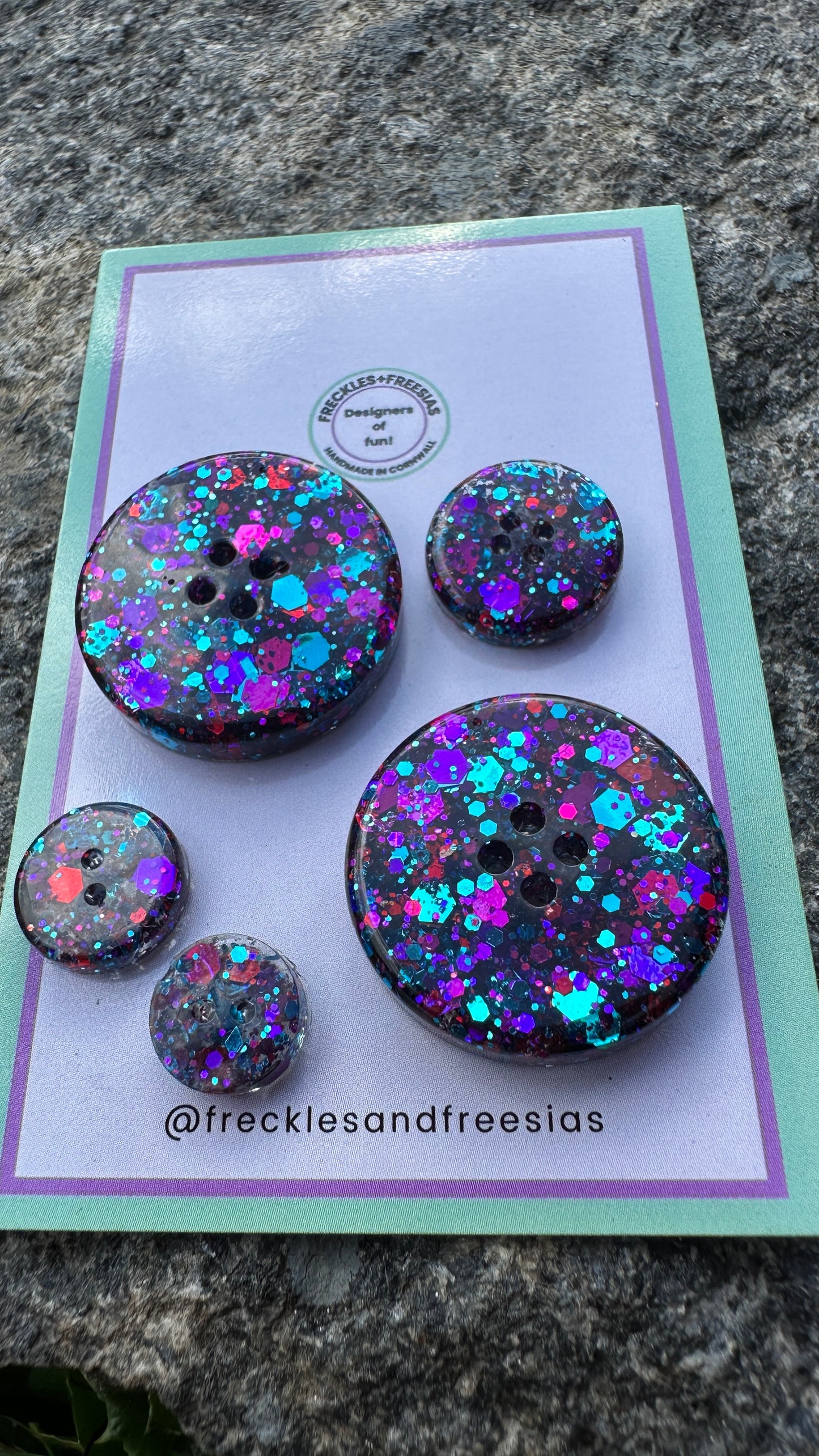 Handmade resin buttons pink, blue & purple glitter, bright, fun, round, children’s, kids, Aran, 1cm, 1.2cm, 2cm, 2.5cm, 10mm, 12mm, 15mm, 20mm, 25mm