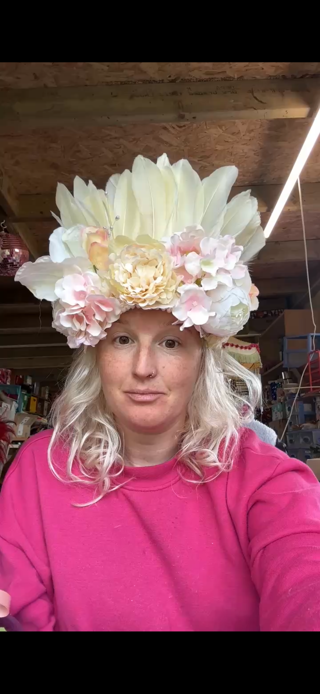 Pastel lemon feather and flower deluxe