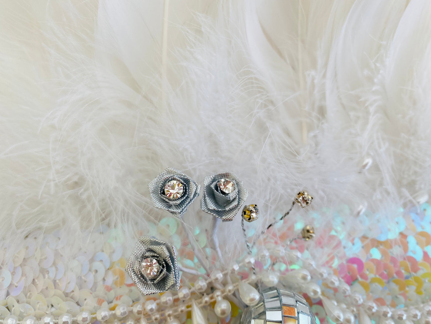 Crystal white deluxe headdress