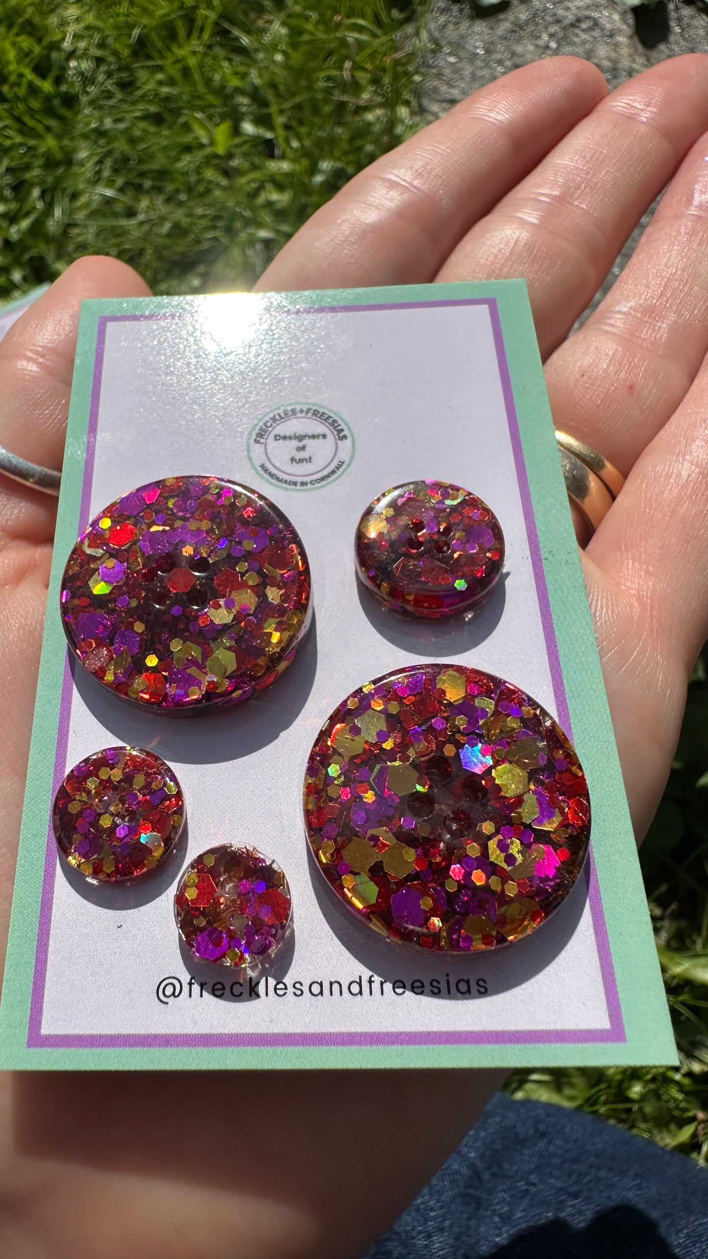 Handmade resin buttons pink & gold glitter, bright, fun, round, children’s, kids, Aran, 1cm, 1.2cm, 2cm, 2.5cm, 10mm, 12mm, 15mm, 20mm, 25mm