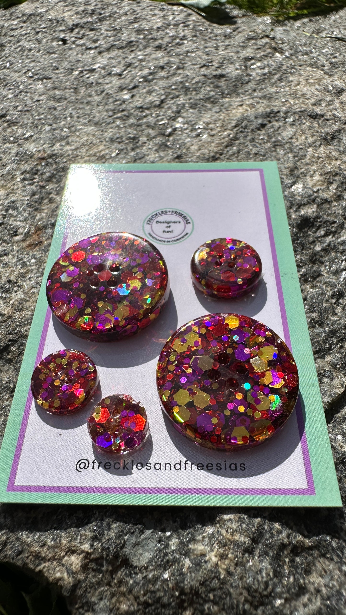Handmade resin buttons pink & gold glitter, bright, fun, round, children’s, kids, Aran, 1cm, 1.2cm, 2cm, 2.5cm, 10mm, 12mm, 15mm, 20mm, 25mm