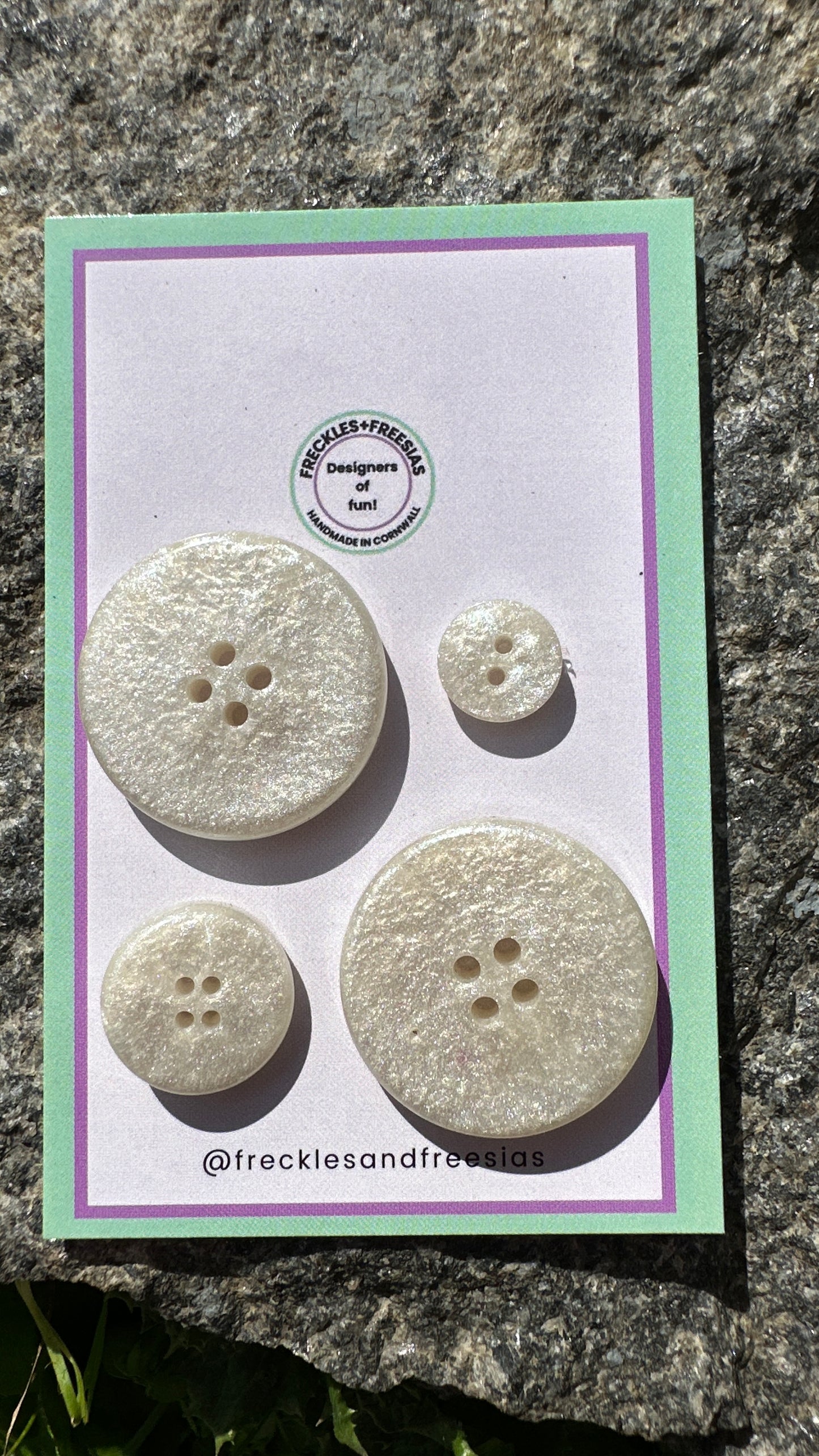 Handmade resin buttons white pearlescent iridescent glitter, bright, fun, round, children’s, kids, 1cm, 1.2cm, 2cm, 2.5cm, 10mm, 12mm, 15mm, 20mm, 25mm