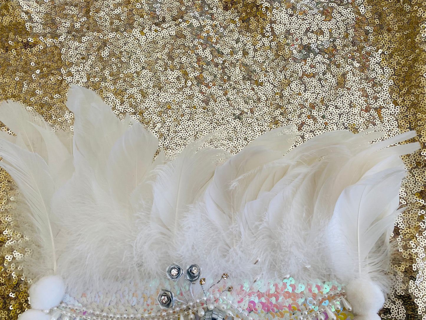 Crystal white deluxe headdress